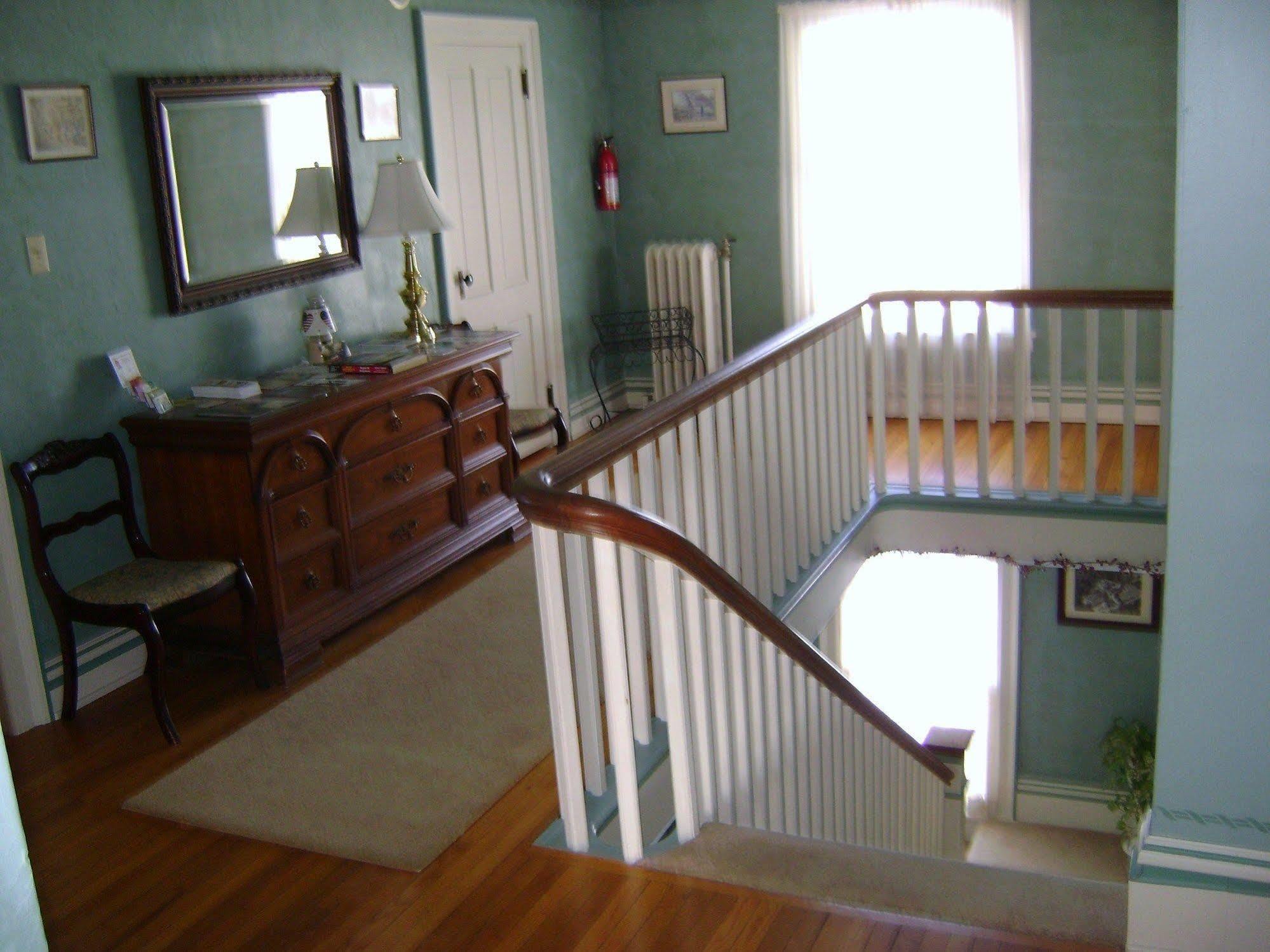 Four Creeks Bed & Breakfast Girard Εξωτερικό φωτογραφία